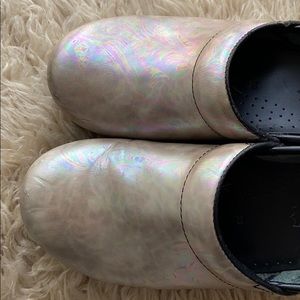 Dansko Gray Nursing Clogs, Sz 38